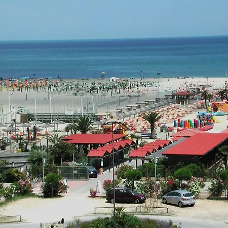 Villa 2d Lido degli Estensi