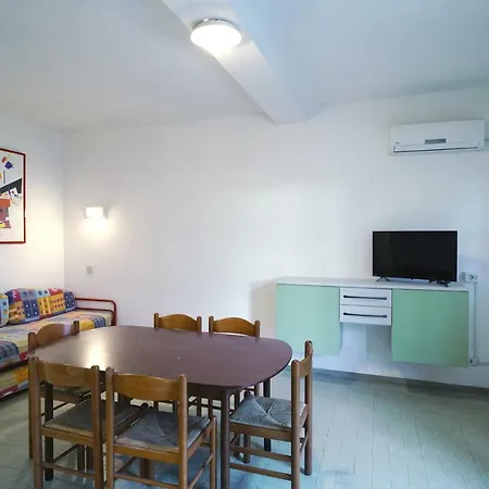 2d Villa Llido Degli Estensi