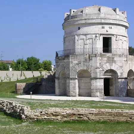 2d * Lido degli Estensi